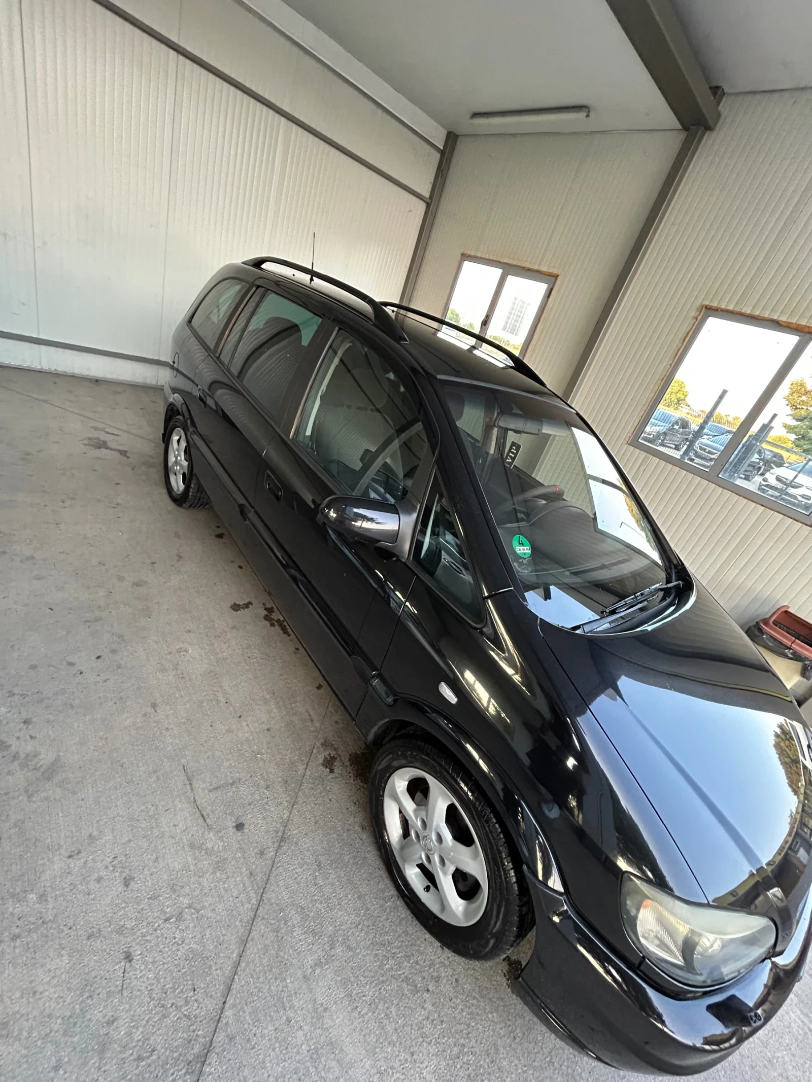 Opel Zafira, снимка 4 - Автомобили и джипове - 56569770