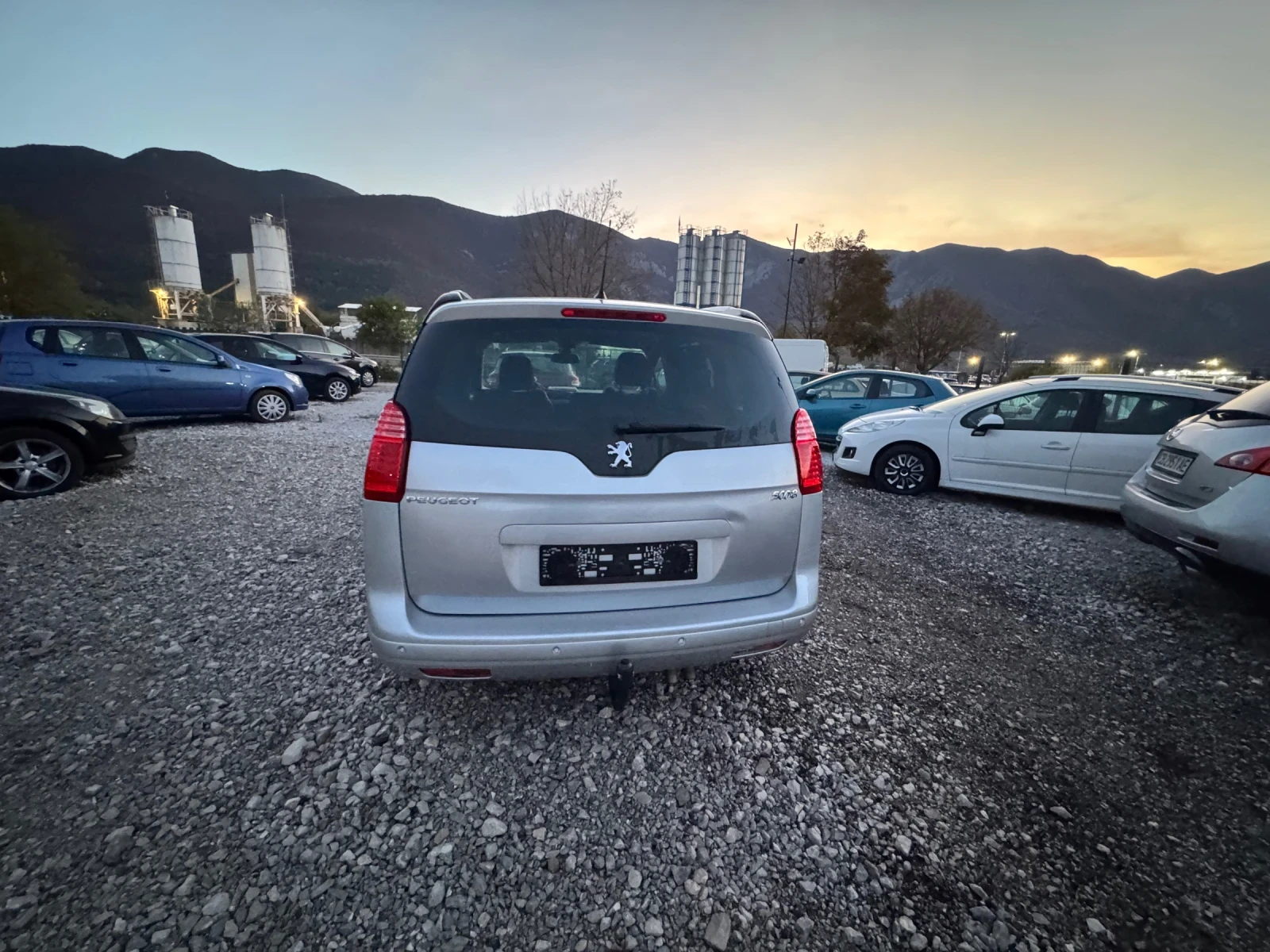 Peugeot 5008 2.0HDI/AVT/NAVI/HEADUP/KOJA/PANORAMA/FULL | Mobile.bg � ����������� 6