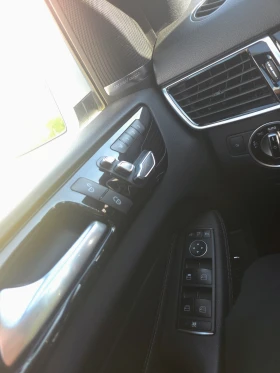 Mercedes-Benz GLE 350 4matic  AMG line, снимка 15