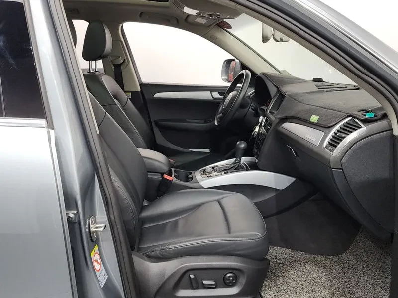 Audi Q5 2.0 TDI Quattro, снимка 11 - Автомобили и джипове - 55129971