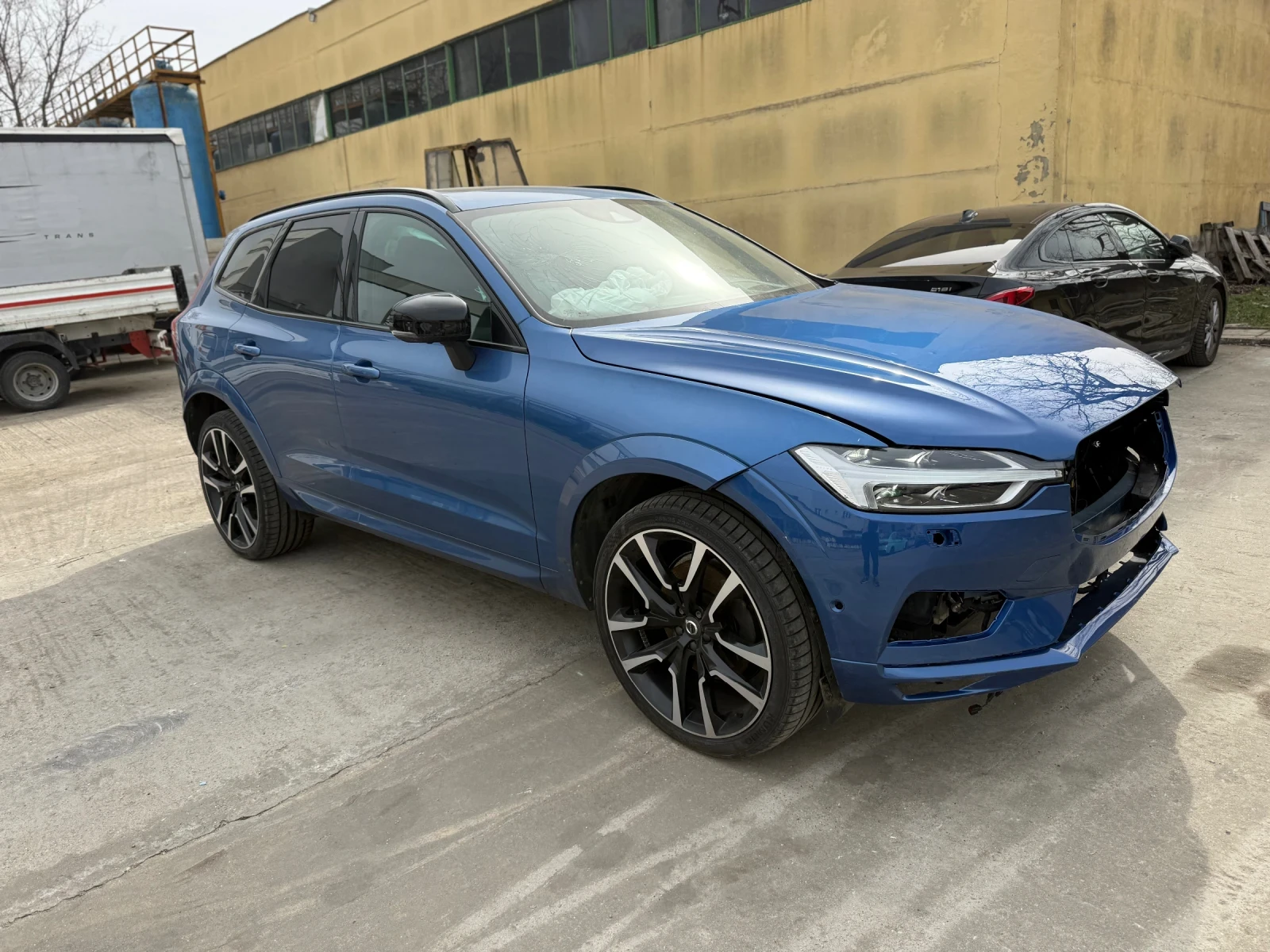 Volvo XC60 R design, снимка 1