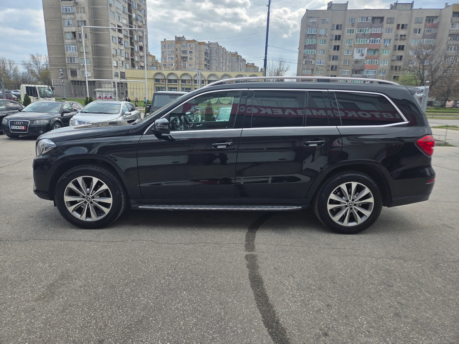 Mercedes-Benz GLS 350 CDI/4Matic/7 места/NAVI/Камера360, снимка 2 - Автомобили и джипове - 53986567
