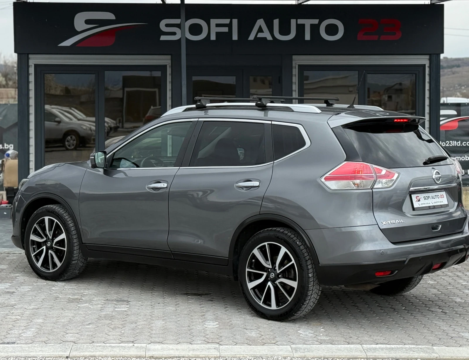 Nissan X-trail 1.6 DIESEL AUTOMATIC FULL OPTIONS!SERVICE BOOK, снимка 4 - Автомобили и джипове - 54053166