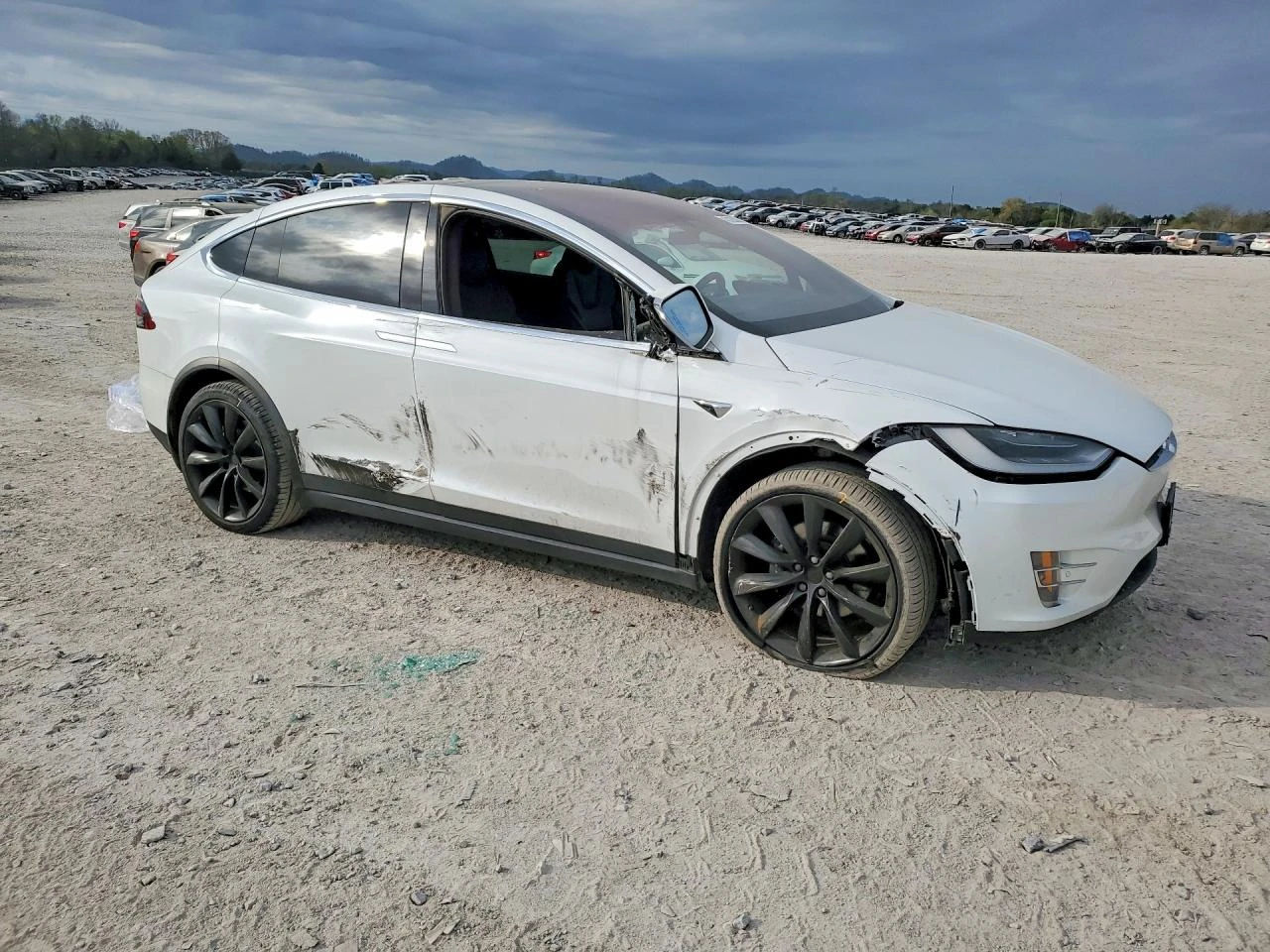 Tesla Model X | Mobile.bg � ����������� 4