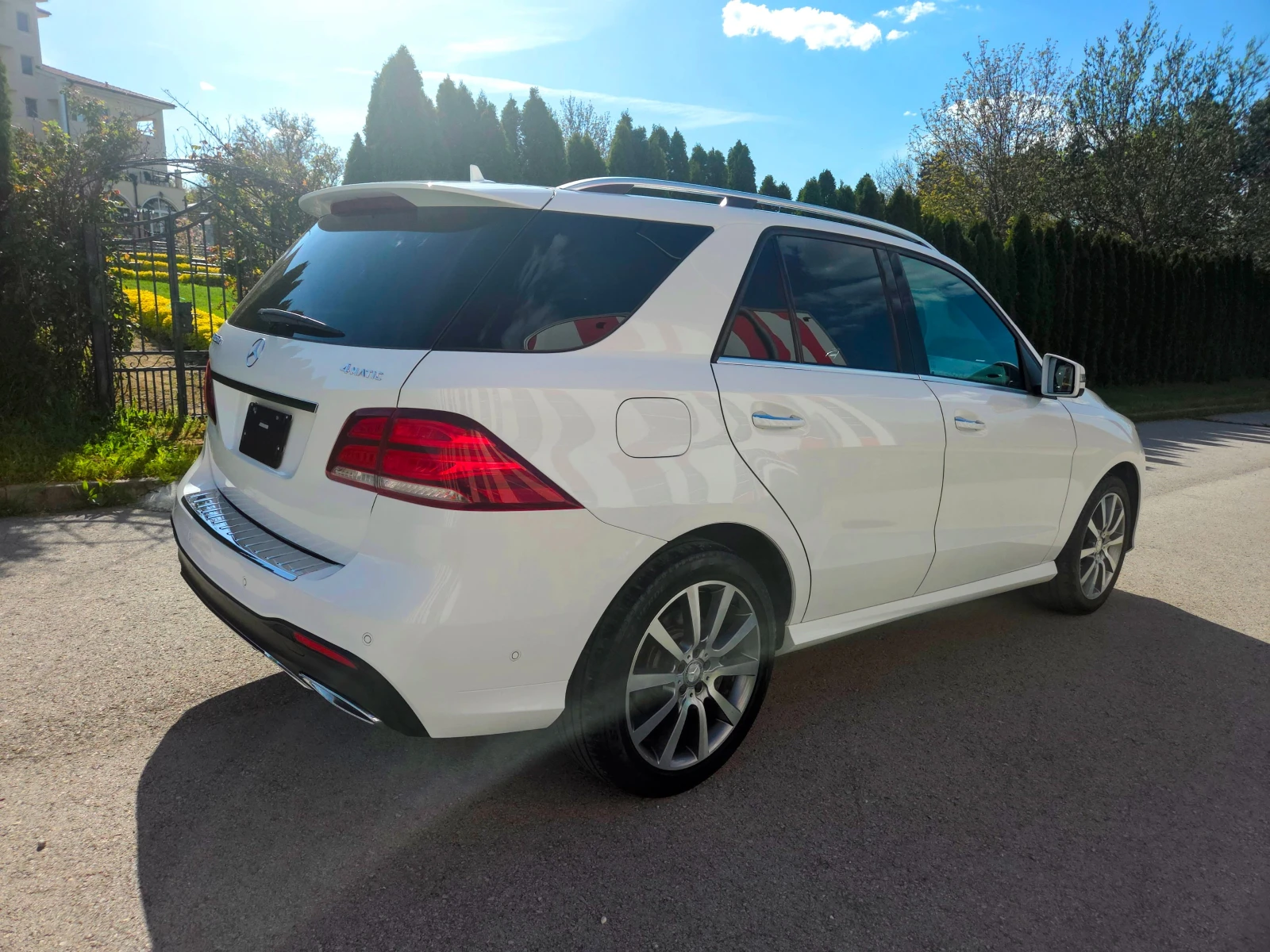 Mercedes-Benz GLE 350 4matic  AMG line, снимка 6 - Автомобили и джипове - 54360137