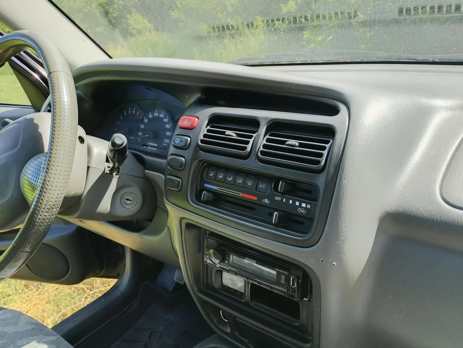Suzuki Grand vitara 2.0бензин с климатик143хил км., снимка 6 - Автомобили и джипове - 54725308