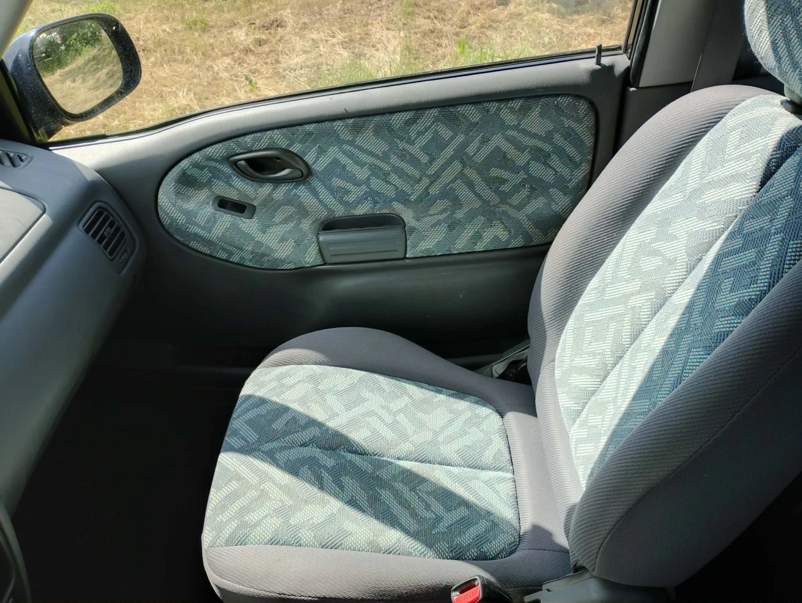 Suzuki Grand vitara 2.0бензин с климатик143хил км., снимка 4 - Автомобили и джипове - 54725308
