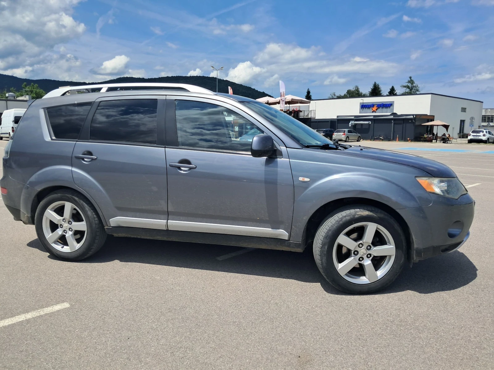 Mitsubishi Outlander, снимка 2 - Автомобили и джипове - 54762077