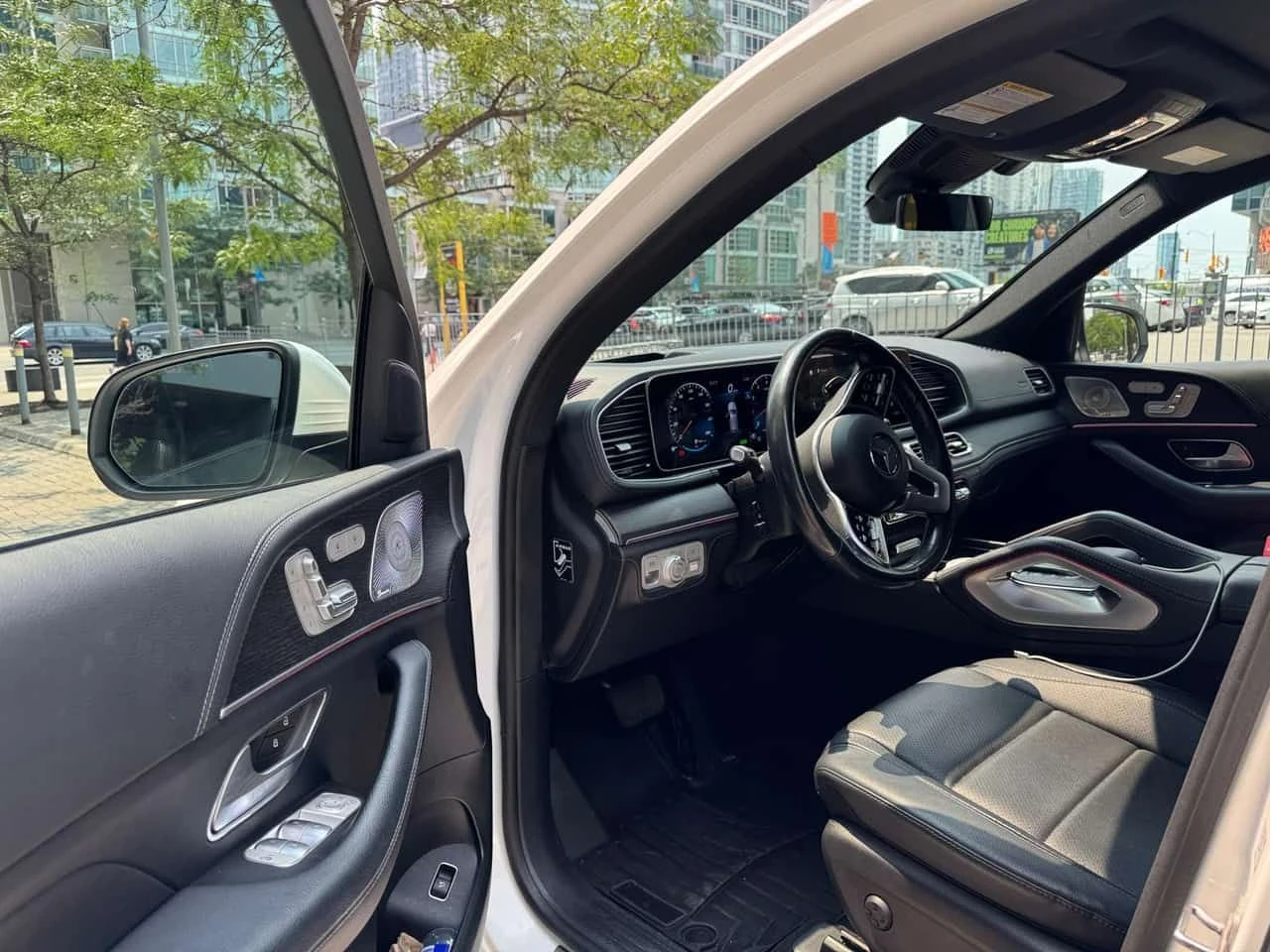 Mercedes-Benz GLE 450 4MATIC | CARFAX | АВТОКРЕДИТ БЕЗ ПЪРВОНАЧАЛНА, снимка 7 - Автомобили и джипове - 55437596