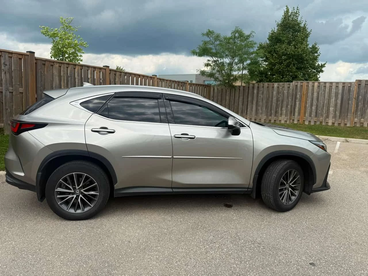 Lexus NX 250 | CARFAX | БЕЗ ИНЦИДЕНТИ, снимка 4 - Автомобили и джипове - 55631217