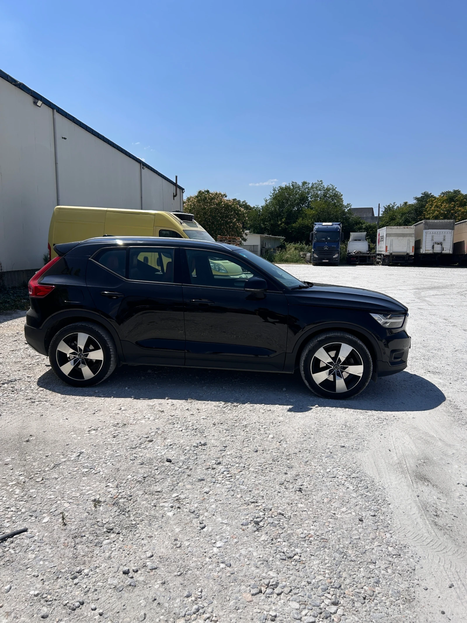 Volvo XC40 2.0L Turbo T5 ВКАРАНА ОТ ГЕРМАНИЯ, снимка 5 - Автомобили и джипове - 55767735