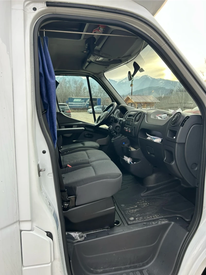 Renault Master 2.3 dci , снимка 7 - Бусове и автобуси - 49239593