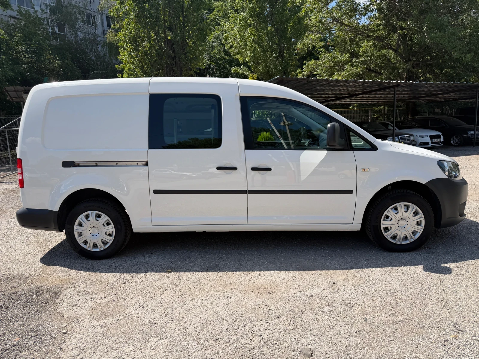 VW Caddy Maxi* 1.2TSI* Klima, снимка 5 - Бусове и автобуси - 53584338