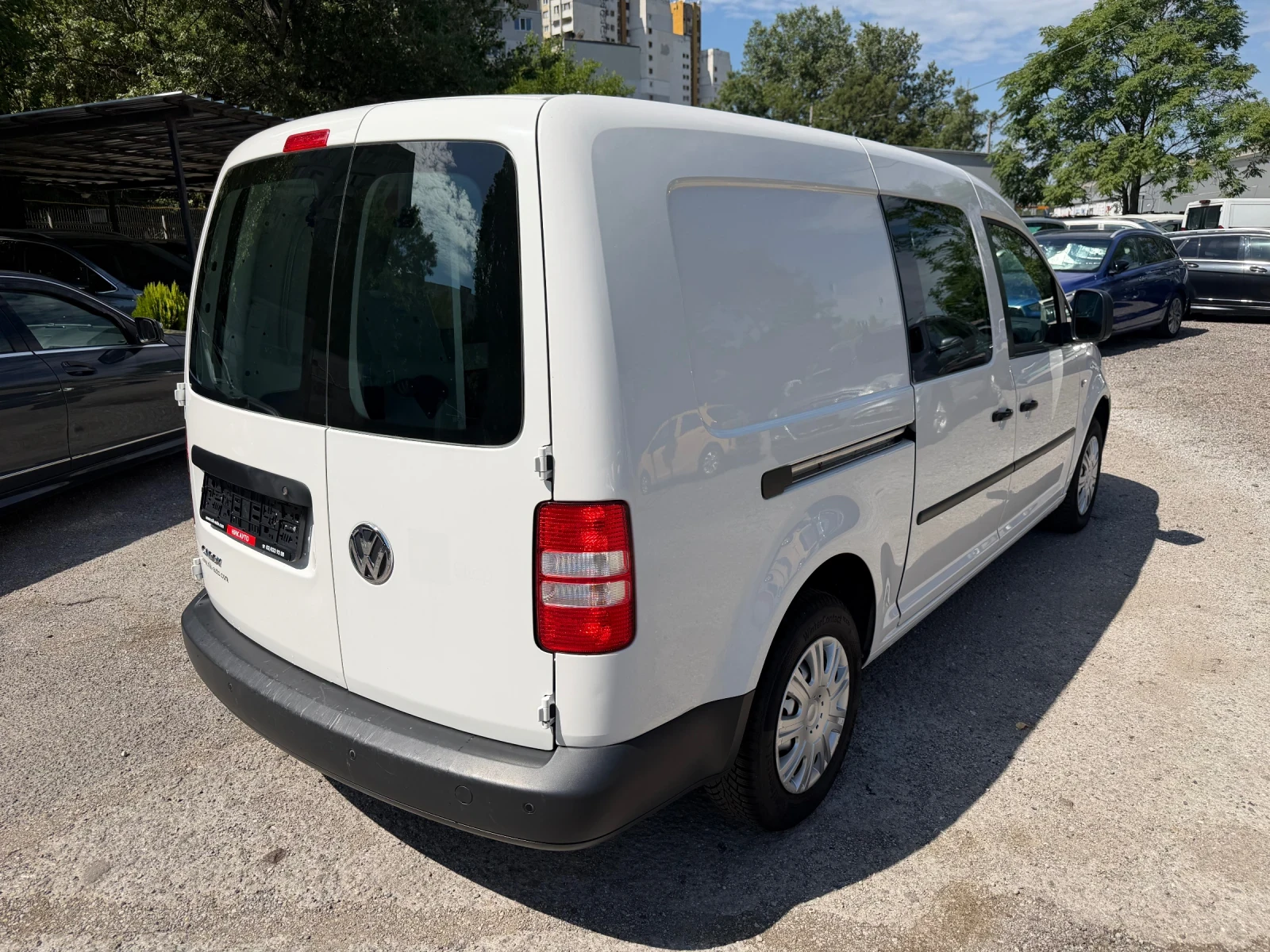 VW Caddy Maxi* 1.2TSI* Klima, снимка 4 - Бусове и автобуси - 53584338