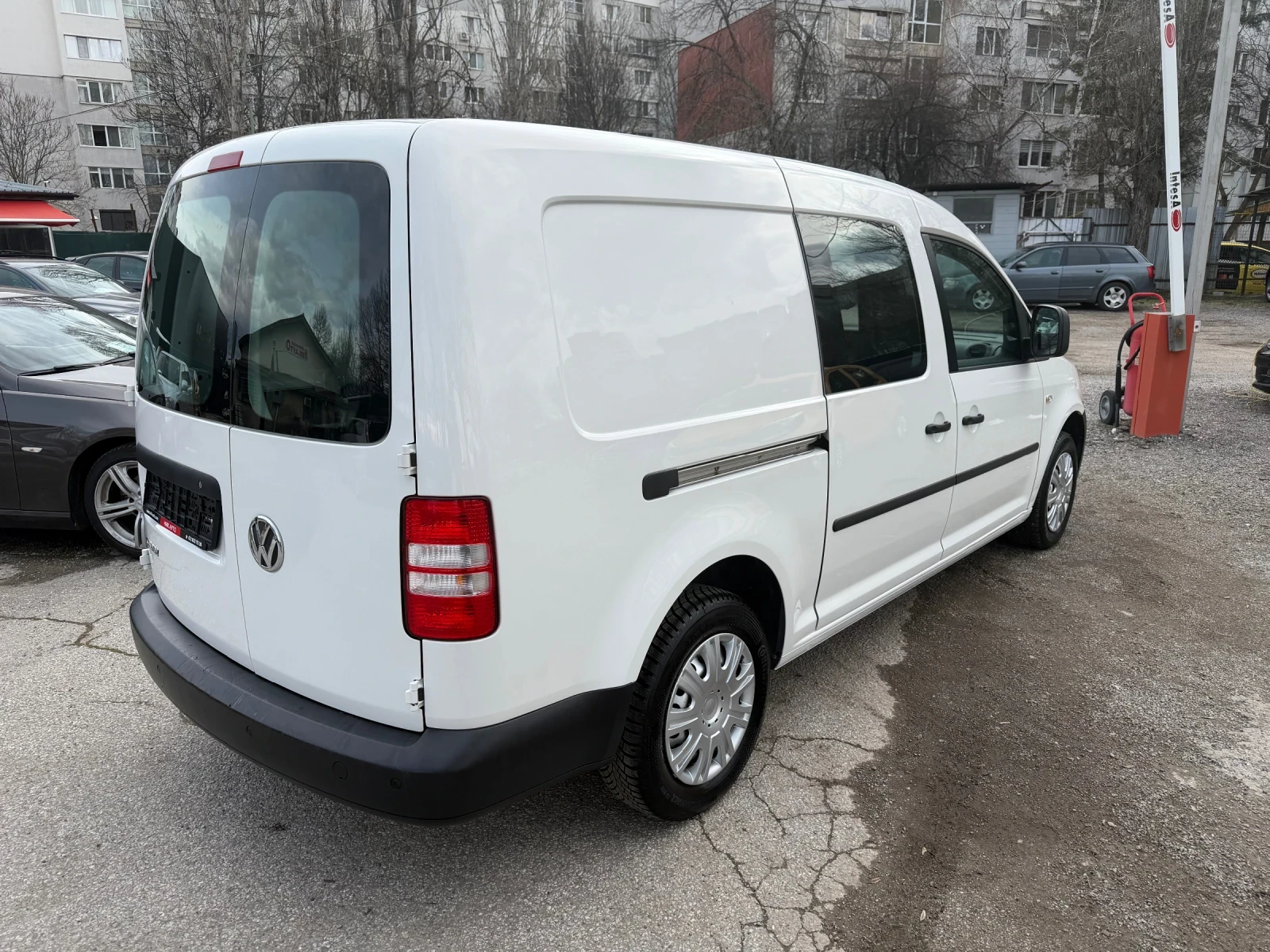 VW Caddy Maxi* 1.2TSI* Klima - изображение 3