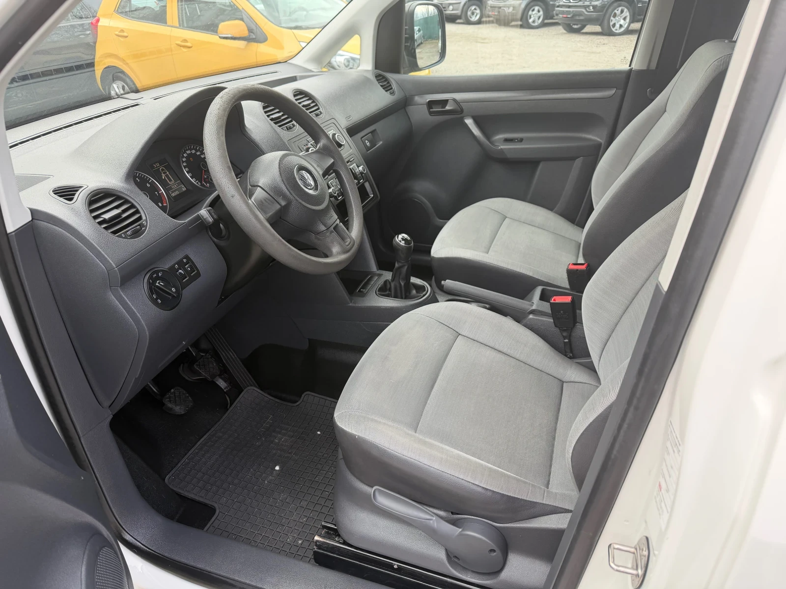 VW Caddy Maxi* 1.2TSI* Klima | Mobile.bg � ����������� 11