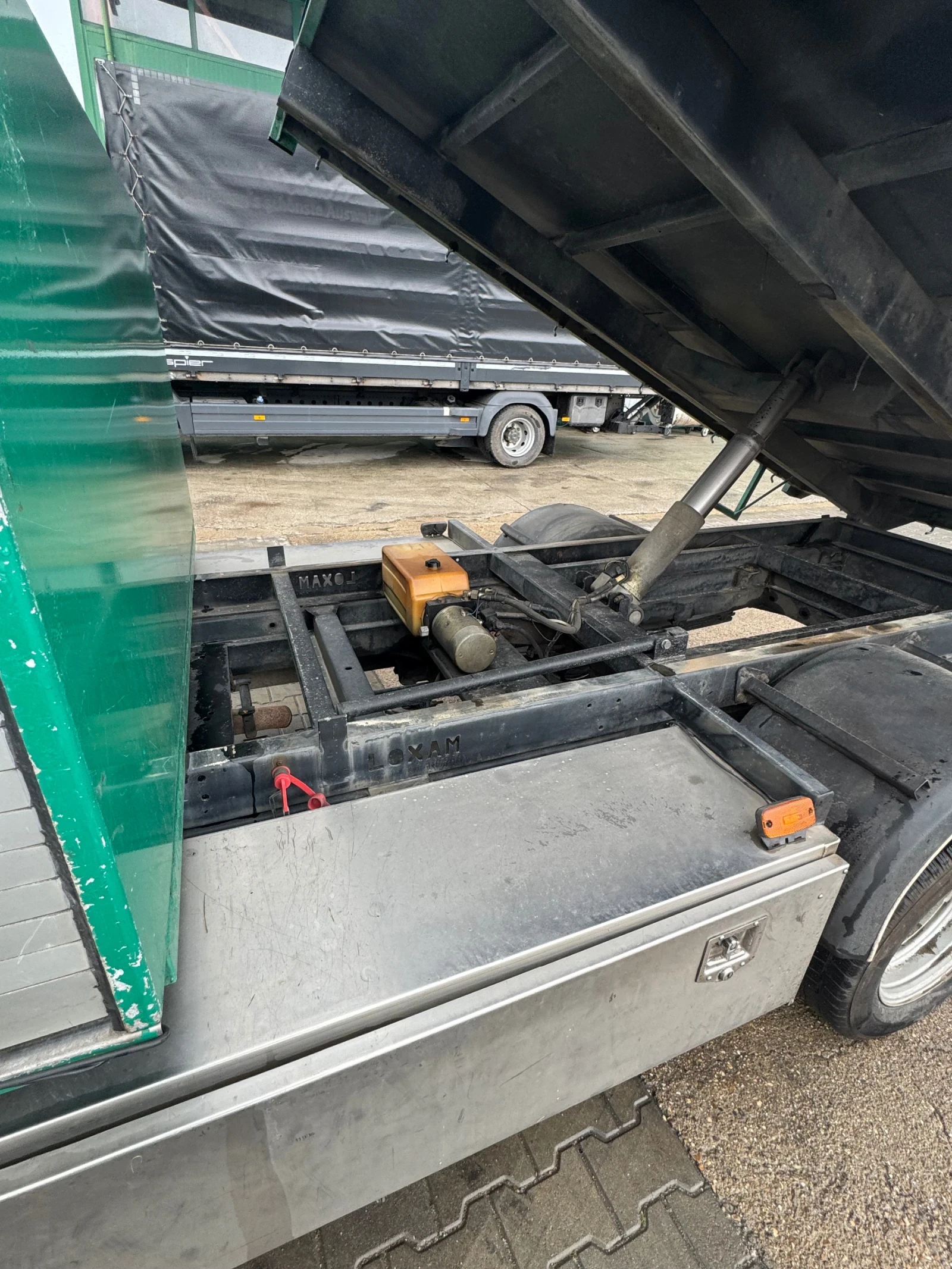 Mercedes-Benz Sprinter 511 2.2 CDI, снимка 5 - Бусове и автобуси - 54149100