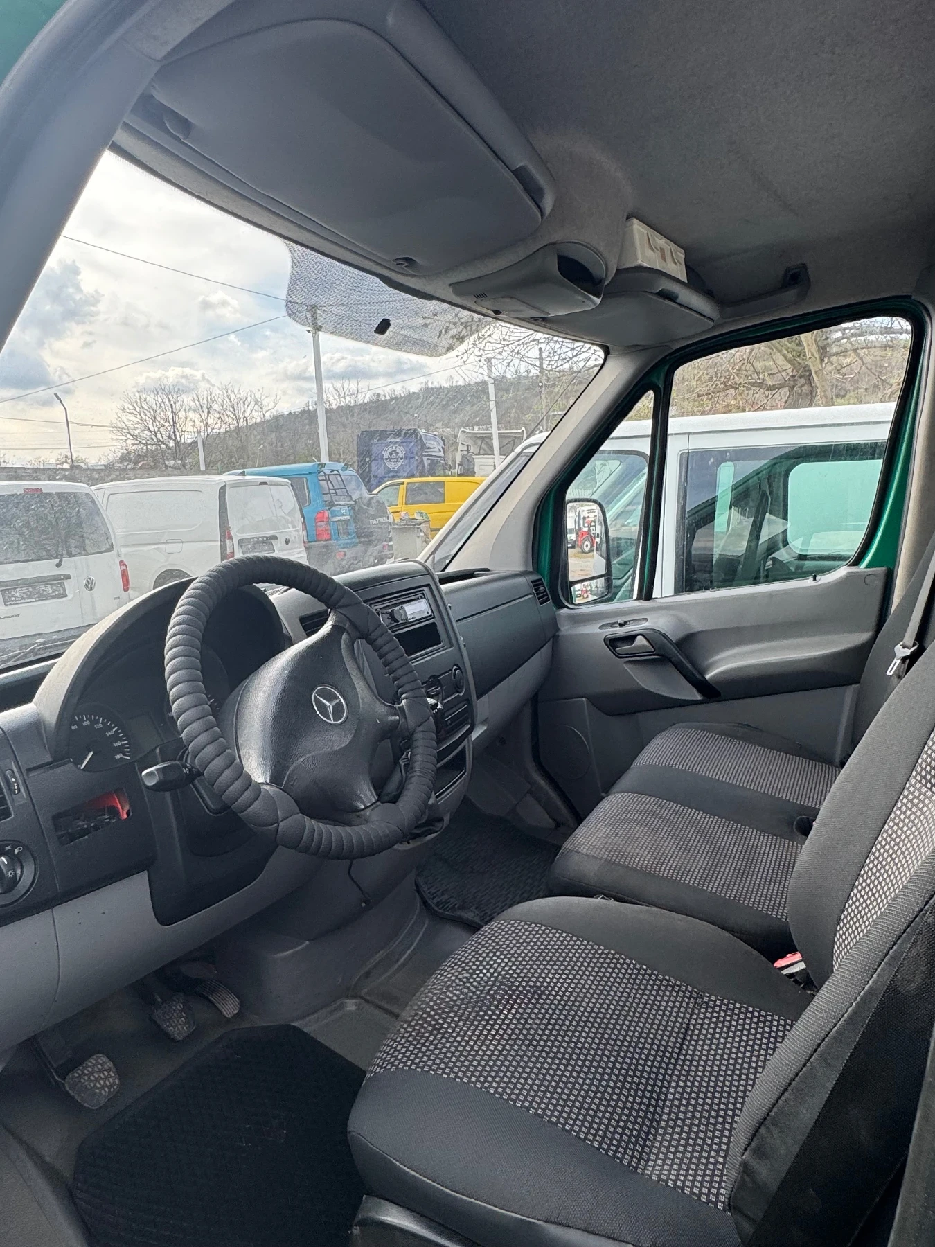 Mercedes-Benz Sprinter 511 2.2 CDI, снимка 11 - Бусове и автобуси - 54149100
