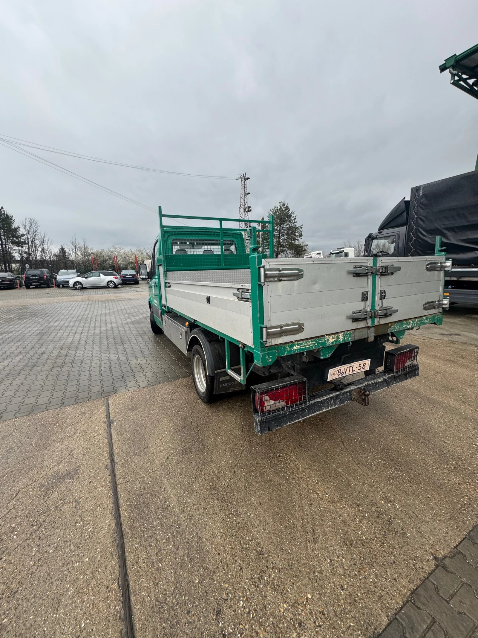 Mercedes-Benz Sprinter 511 2.2 CDI, снимка 9 - Бусове и автобуси - 54149100