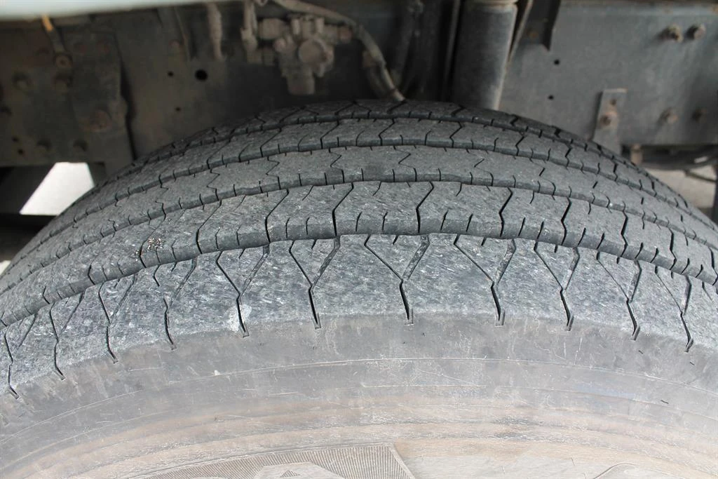 Daf XF 105.460 Ретардер, 2 легла, стац.клима, снимка 13 - Камиони - 54155325