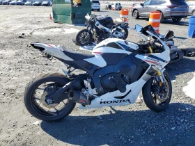 Honda Cbr 1000RR* YOSHIMURA, снимка 1