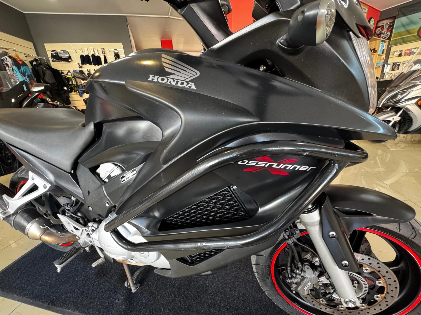 Honda Crossrunner HONDA VFR800X ABS, снимка 12 - Мотоциклети и мототехника - 55752442