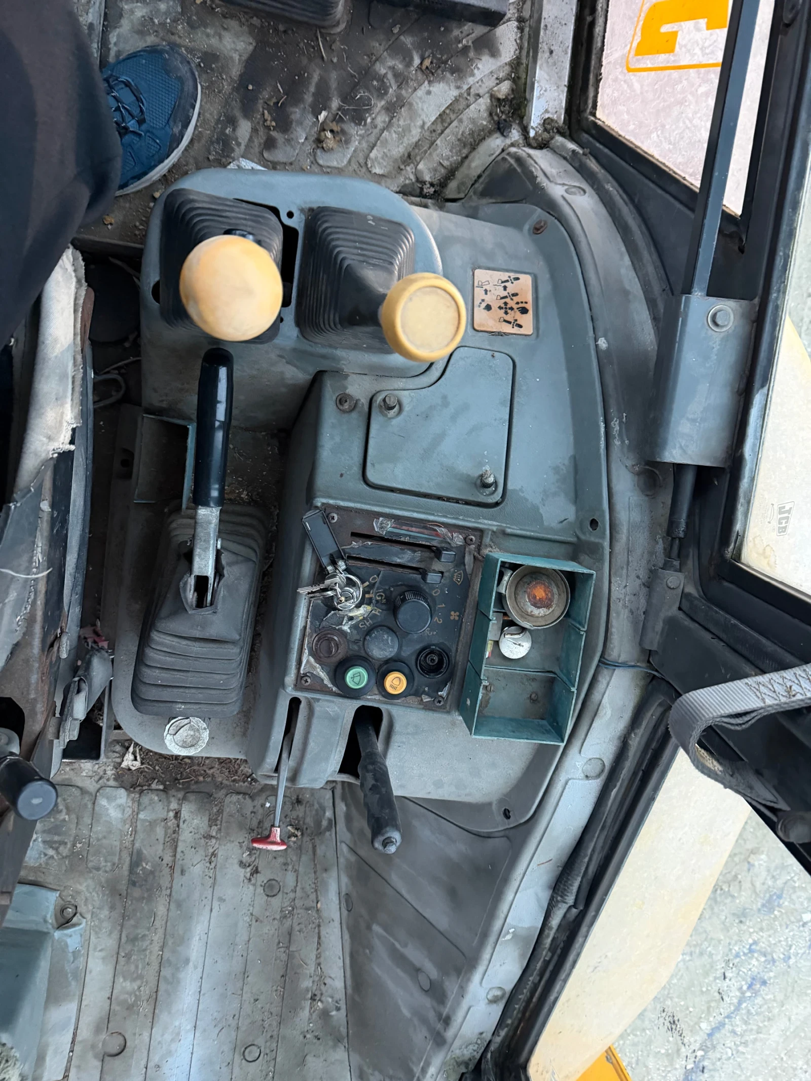  JCB 3CX,  , , ,  | Mobile.bg   16