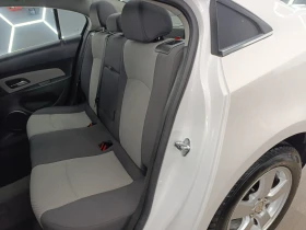 Chevrolet Cruze 1.8 LT Automatic, снимка 9