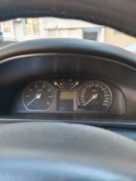 Renault Laguna - 1500 € / 2933.74 лв. - 19157963 7