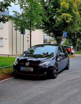 ������ VW Golf