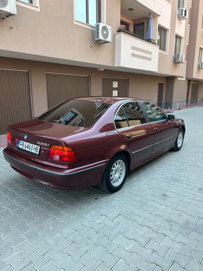 BMW 523 523i, снимка 7 - Автомобили и джипове - 47488664