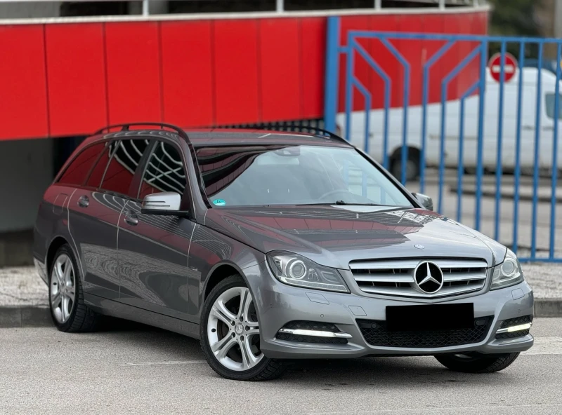 Mercedes-Benz C 220 Avangarde Pro, снимка 7 - Автомобили и джипове - 49599401