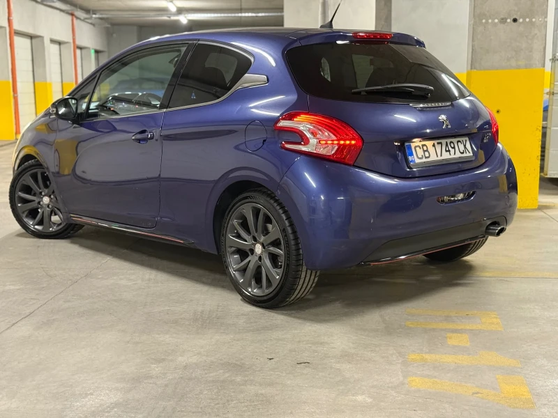 Peugeot 208 1.6 eHDi, снимка 4 - Автомобили и джипове - 52729712