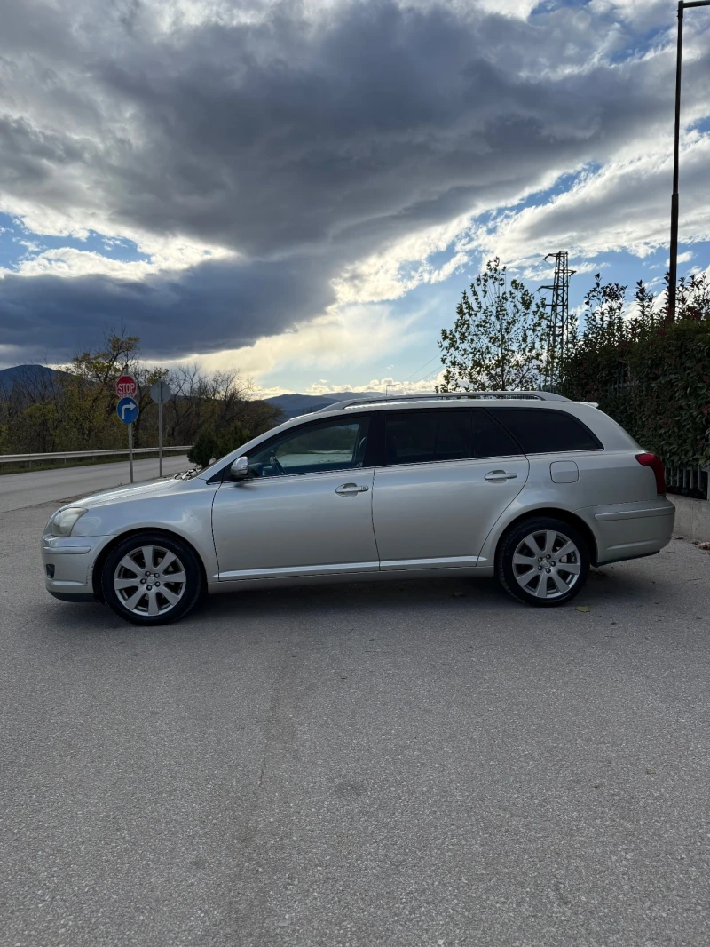 Toyota Avensis 2.0D-4D/ NAVI/XENON/PODGREV, снимка 5 - Автомобили и джипове - 52592268