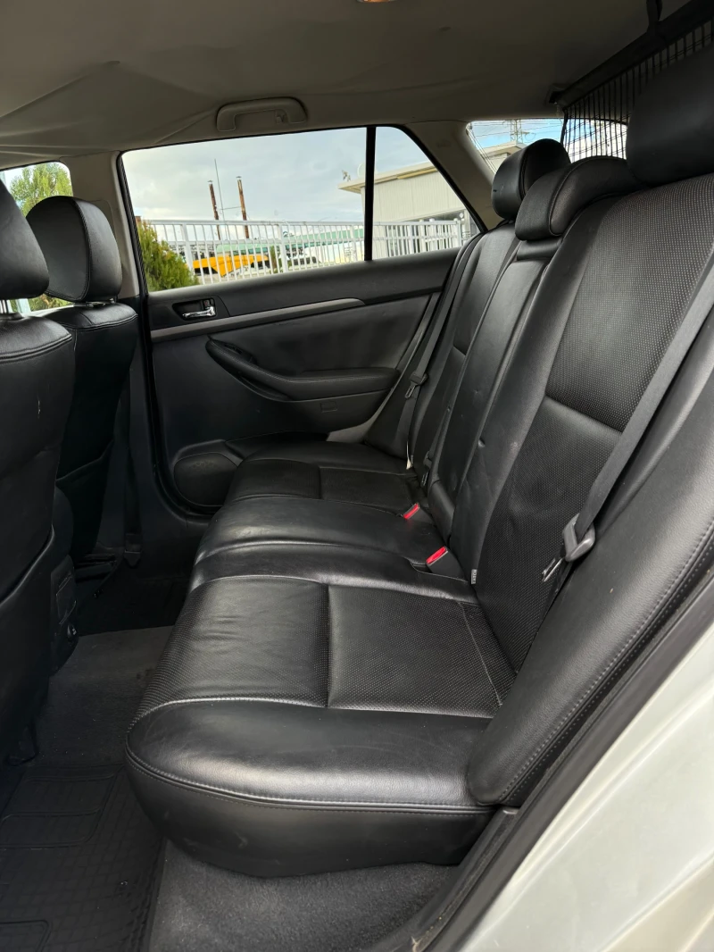 Toyota Avensis 2.0D-4D/ NAVI/XENON/PODGREV, снимка 12 - Автомобили и джипове - 52592268