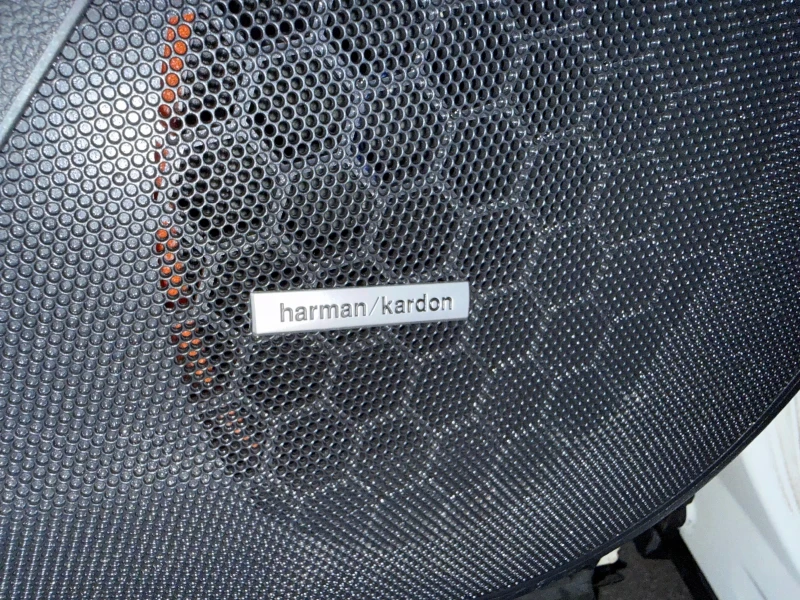 Subaru Forester 2.0XT, снимка 11 - Автомобили и джипове - 52747170