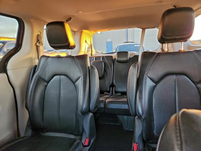 Chrysler Pacifica * TOURING L* PLUG-IN HYBRID* , снимка 10 - Автомобили и джипове - 53587205