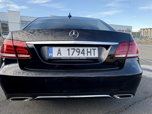Mercedes-Benz E 220  - изображение 4