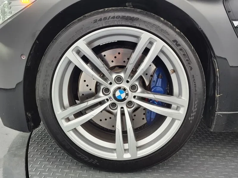 BMW M3 Sedan, снимка 5 - Автомобили и джипове - 55087544