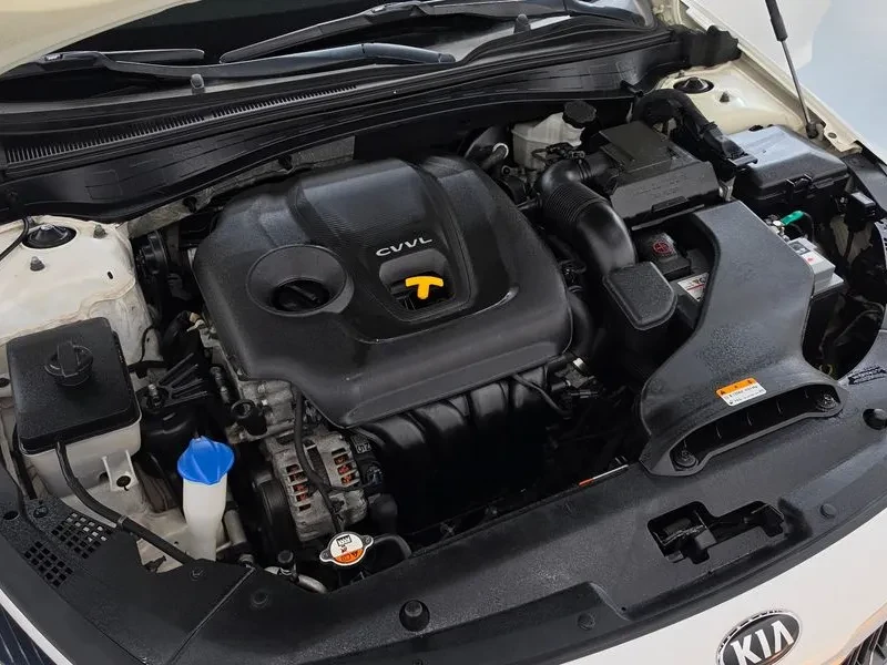 Kia K5 2.0 Prestige - САМО 30% АВАНС, снимка 6 - Автомобили и джипове - 55796073