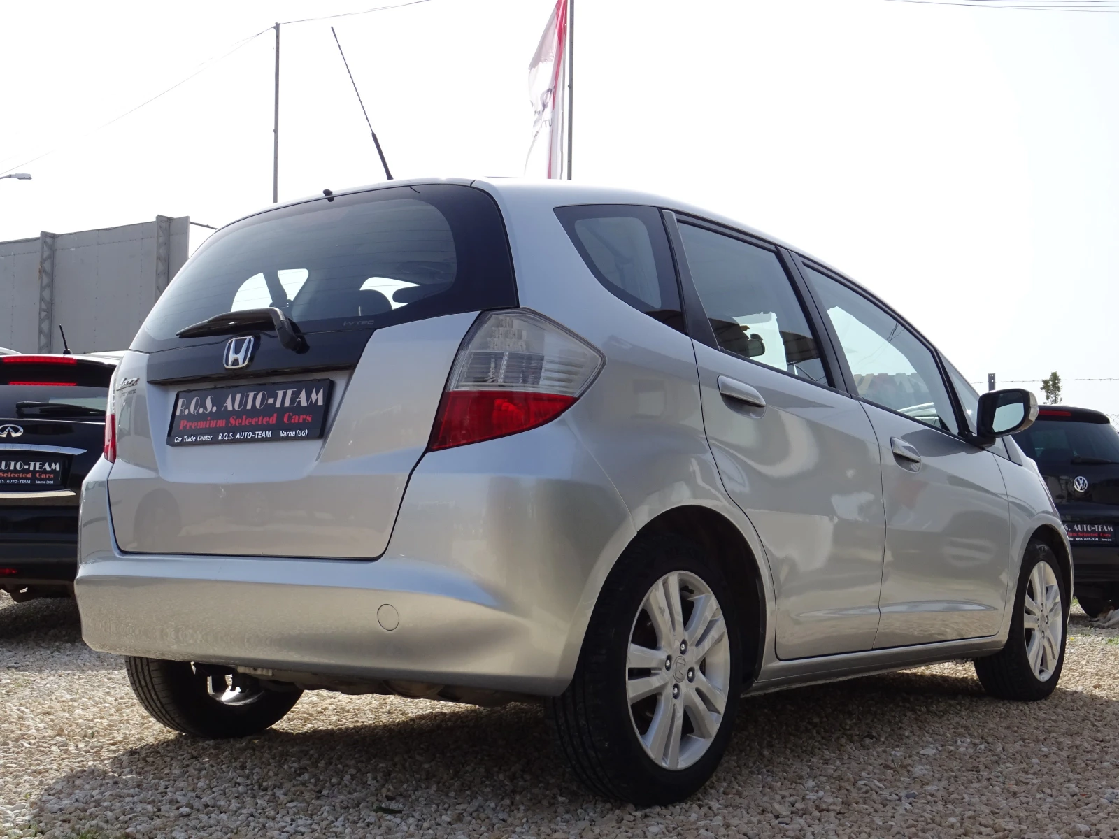 Honda Jazz 1.4 i-VTEC 99kc 5вр. Exclusive LE - изображение 5