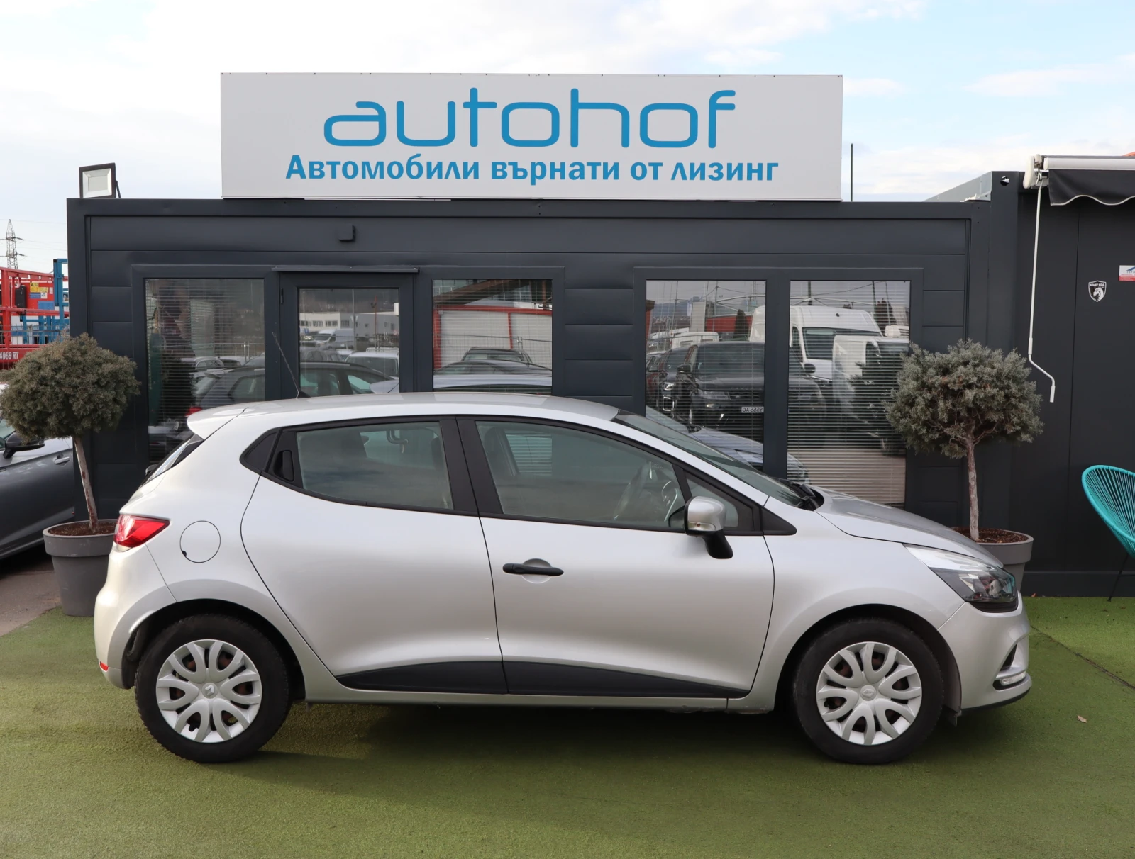 Renault Clio 0.9TCE/ T/90К.С./Гаранция - изображение 5