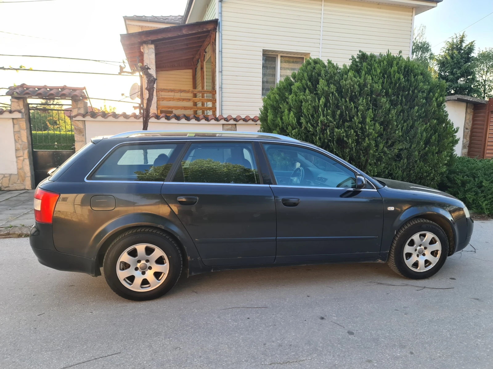 Audi A4  - изображение 2