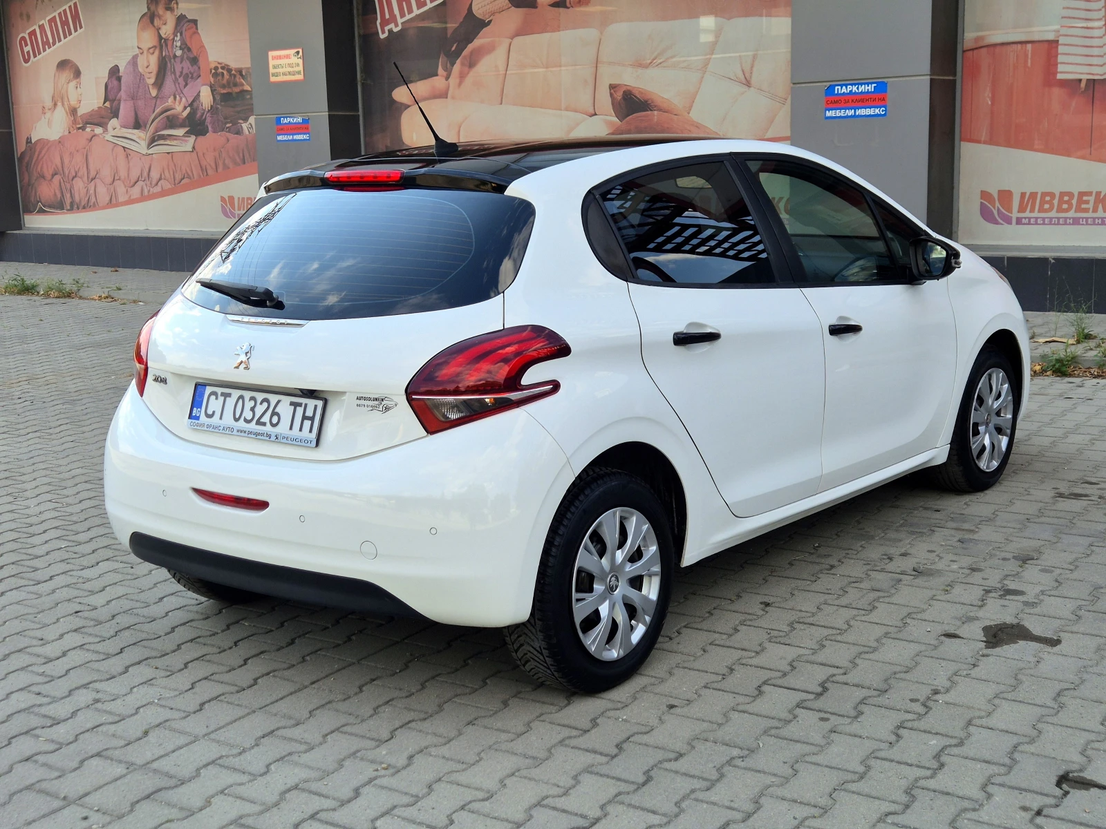 Peugeot 208 68000км 1.6HDI - изображение 4