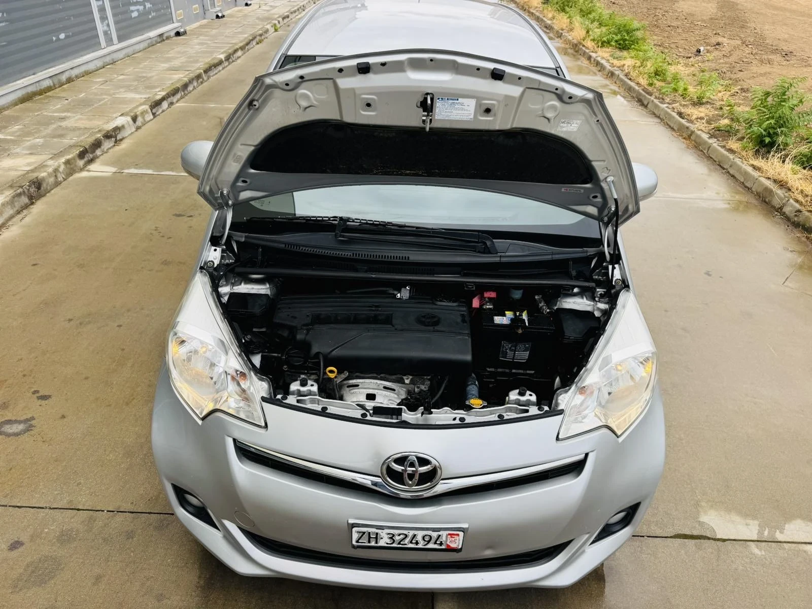 Toyota Verso S 1.3 VVT-i - изображение 4