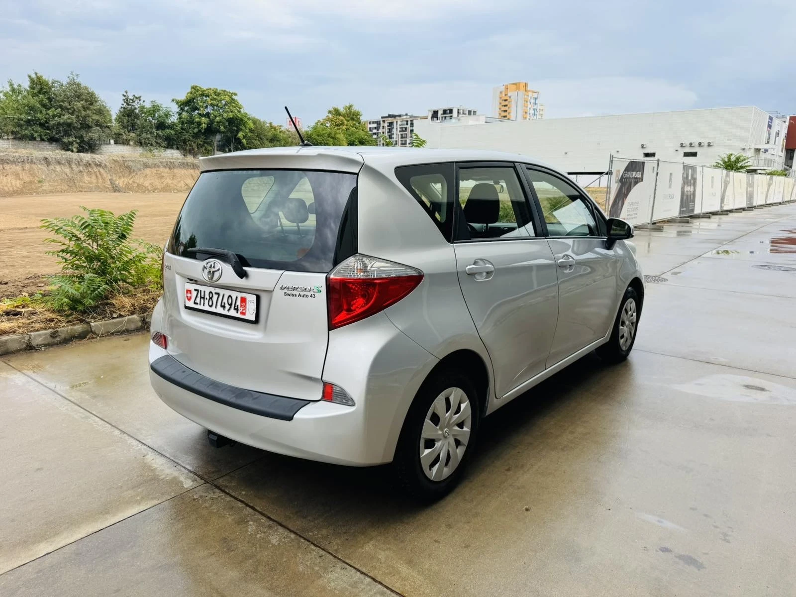 Toyota Verso S 1.3 VVT-i - изображение 5