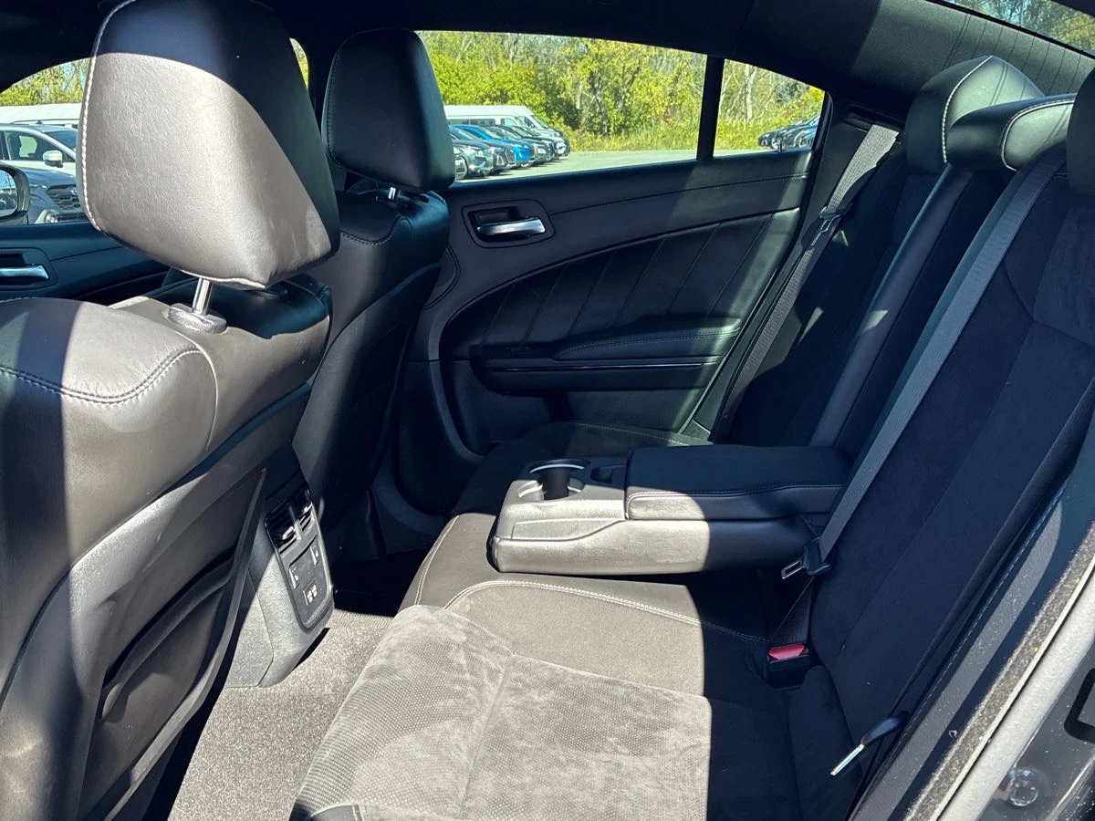 Dodge Charger RT * * CARFAX * * АВТО КРЕДИТ * *  - изображение 8