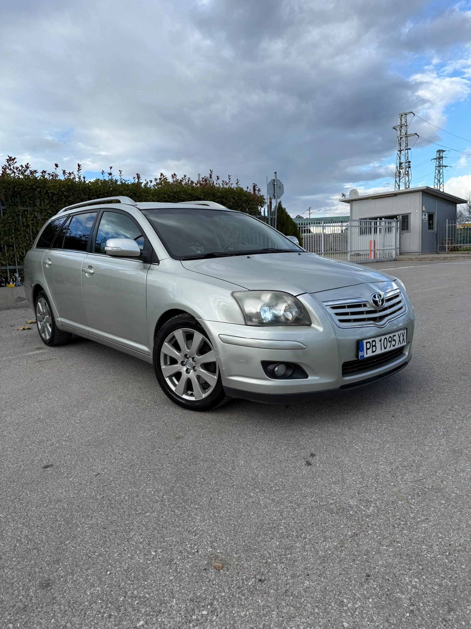 Toyota Avensis 2.0D-4D/ NAVI/XENON/PODGREV - изображение 9