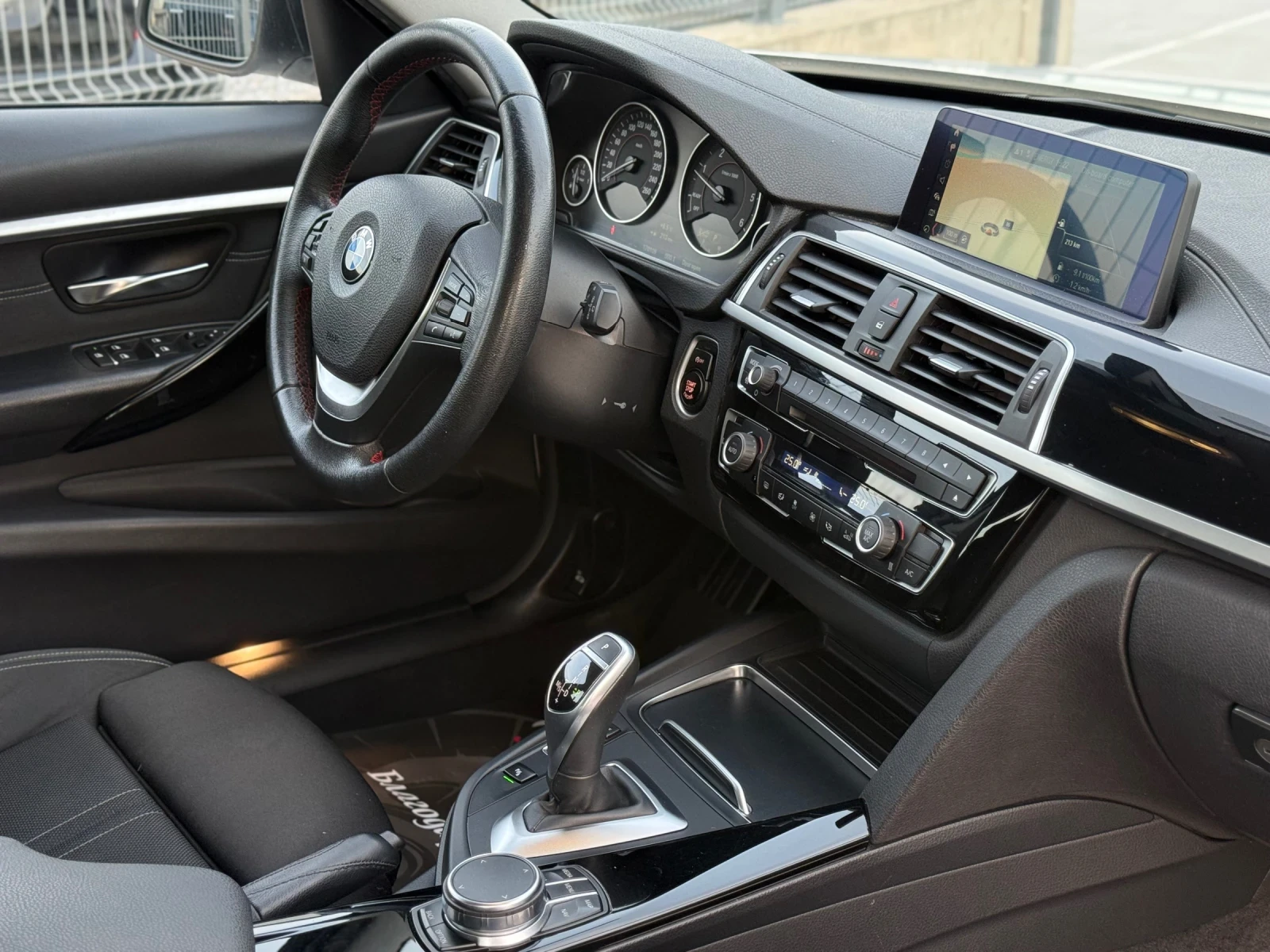 BMW 320 D* 04.2018г* 170.000КМ* Сервизна История* Топ Съст - изображение 10