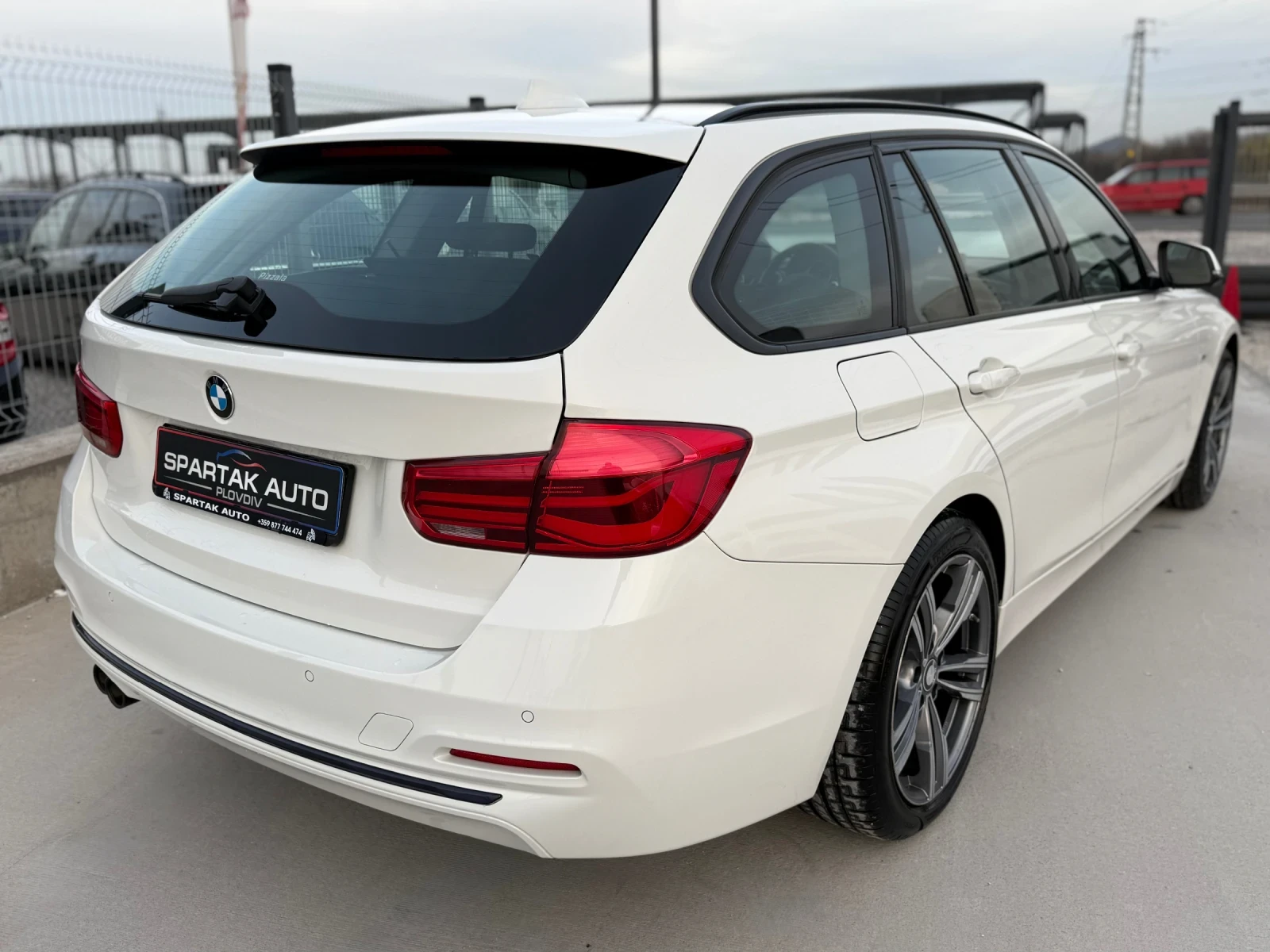 BMW 320 D* 04.2018г* 170.000КМ* Сервизна История* Топ Съст - изображение 4